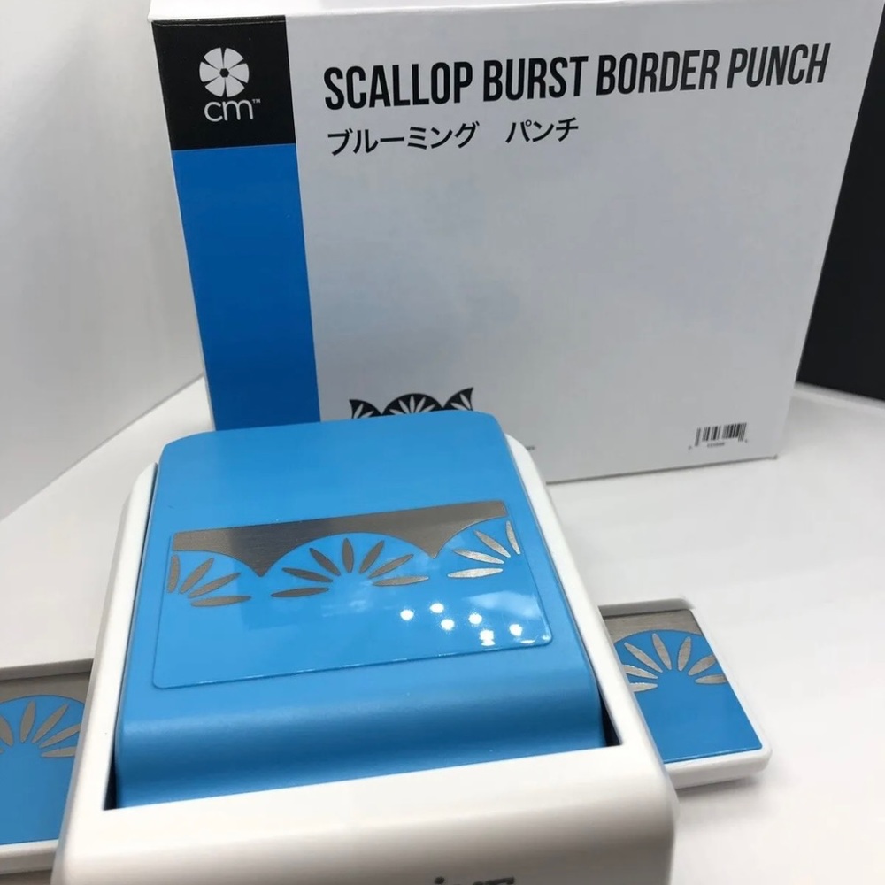 Creative Memories Scallop Burst Border Maker Punch Scrapbook Retired NIB